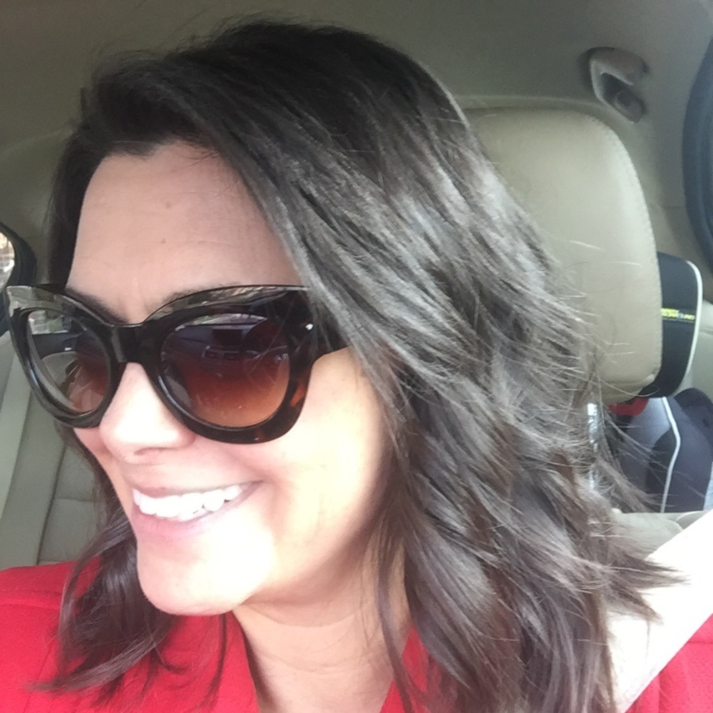 Meet your Posher, Jenn